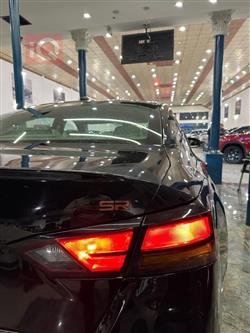 نيسان ألتيما